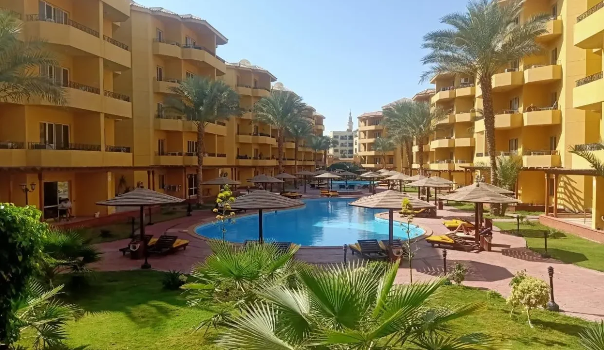 British Resort Compound - Image 1